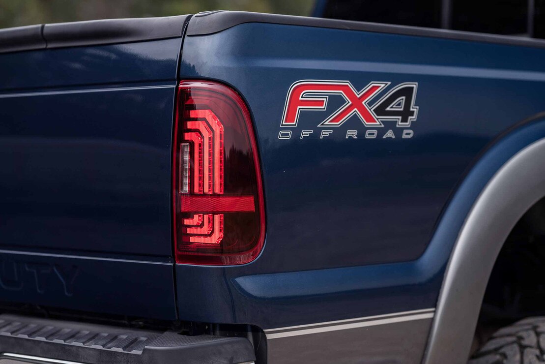 FORD TRUCK F-150 250 350 73-79 RED TAIL LIGHTS W
