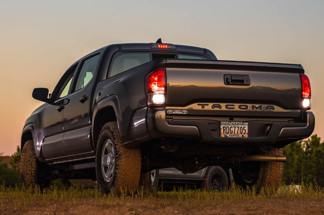 2017 tacoma license plate light